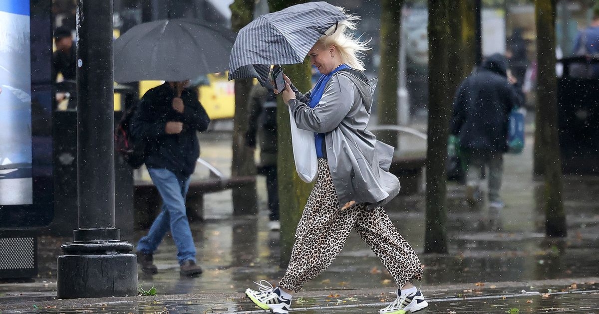 Met Office predicts big change after 28 hours of thunderstorms hit Wales