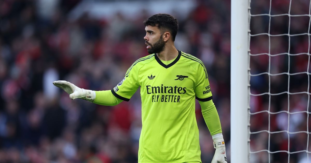 Wrexham's ex-Arsenal goalkeeper gets warning from David Raya - 'It's so much different'