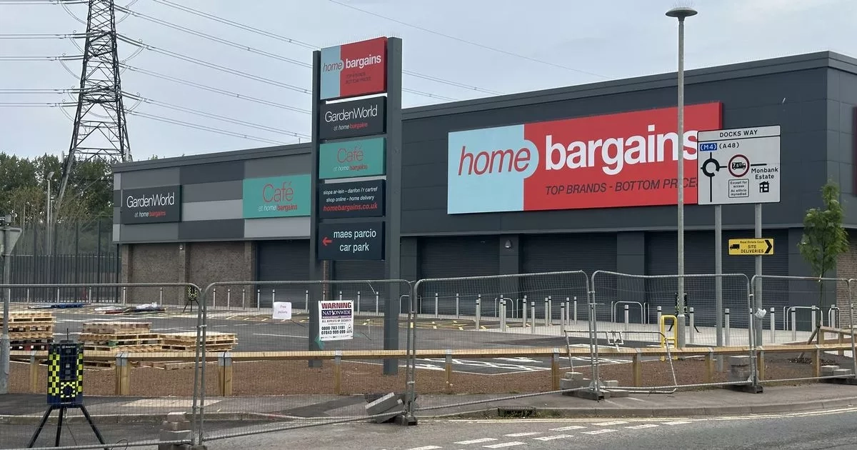 May bank holiday weekend opening times for B&Q, Homebase, B&M and Home Bargains