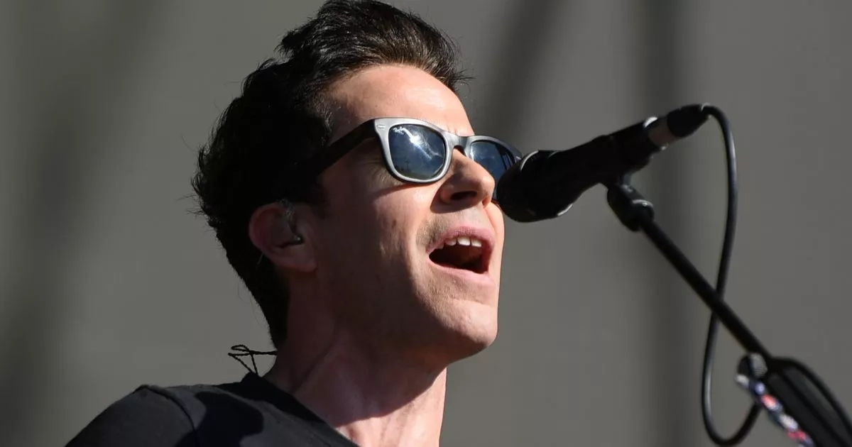 Kelly Jones refused to watch Stereophonics tribute band who had a hilariously-named lead singer
