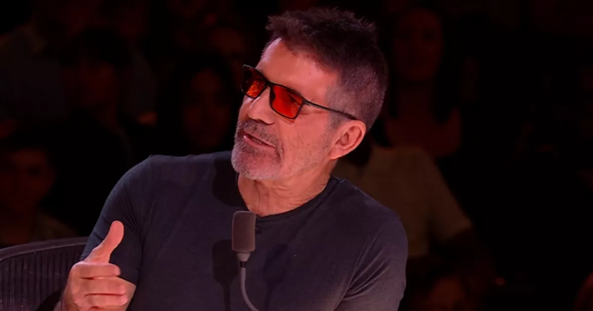Britain's Got Talent's Simon Cowell issues apology as audience make demand live on air
