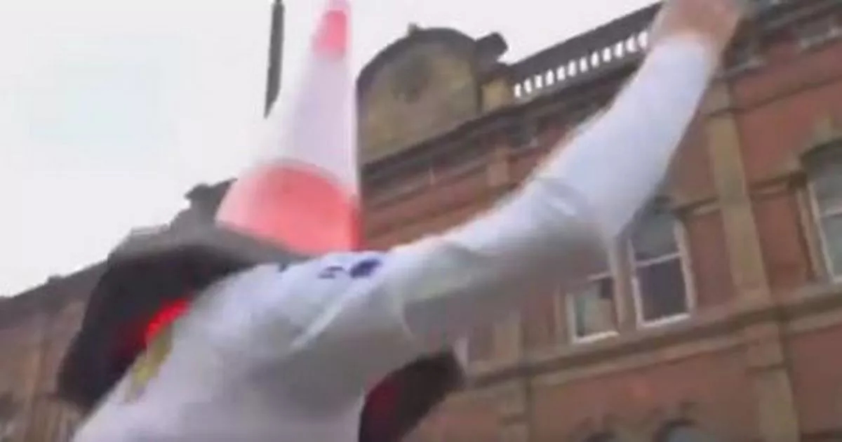 Ethan Ampadu's wild Leeds United celebrations as he leaks transfer news over megaphone