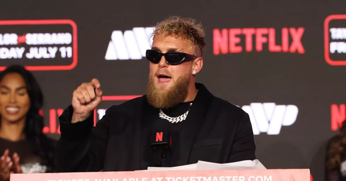 Oleksandr Usyk sent Jake Paul brutal two-word warning that he chose to ignore