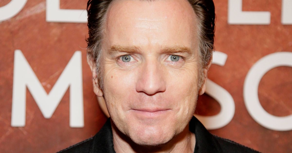 Ewan McGregor says ‘I really let myself down' by swearing