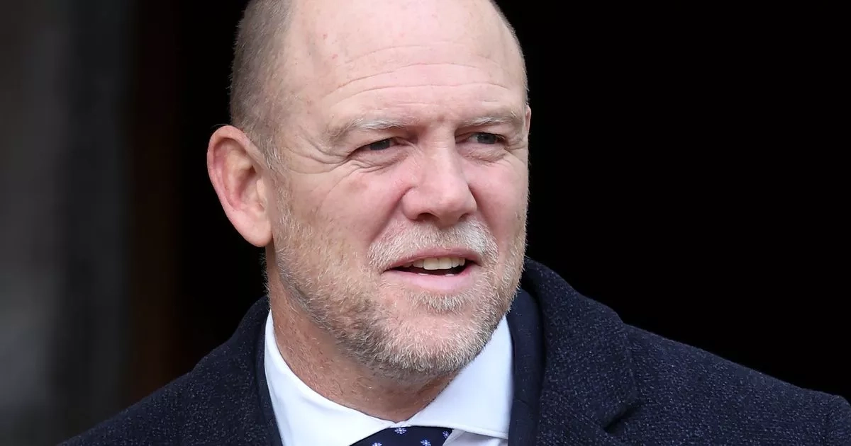 Mike Tindall calls for help as he issue update on sad family health news