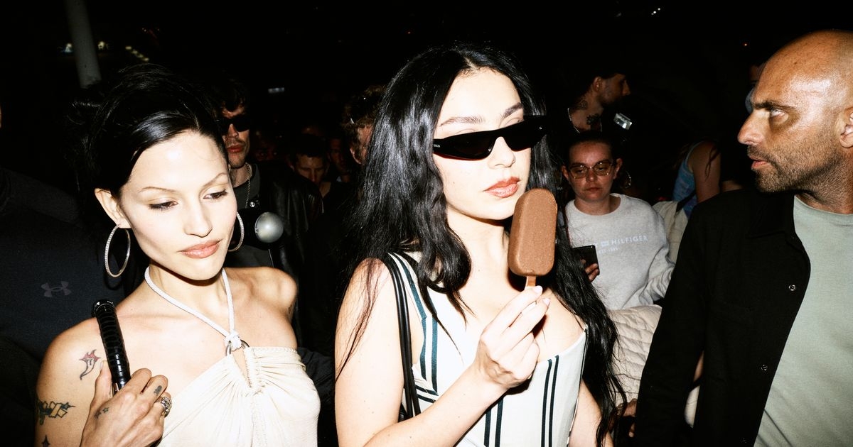 Charli xcx sparks new trend after last year's Brat summer