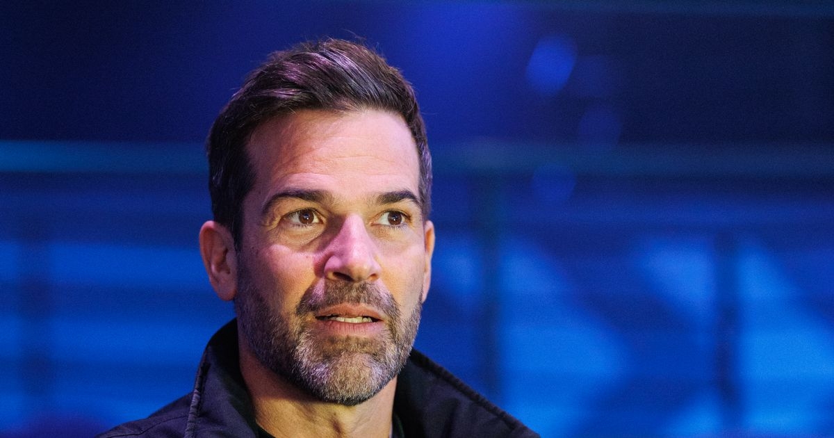 Gethin Jones says ‘best ever' as he enjoys huge Welsh event after hospital gown pic