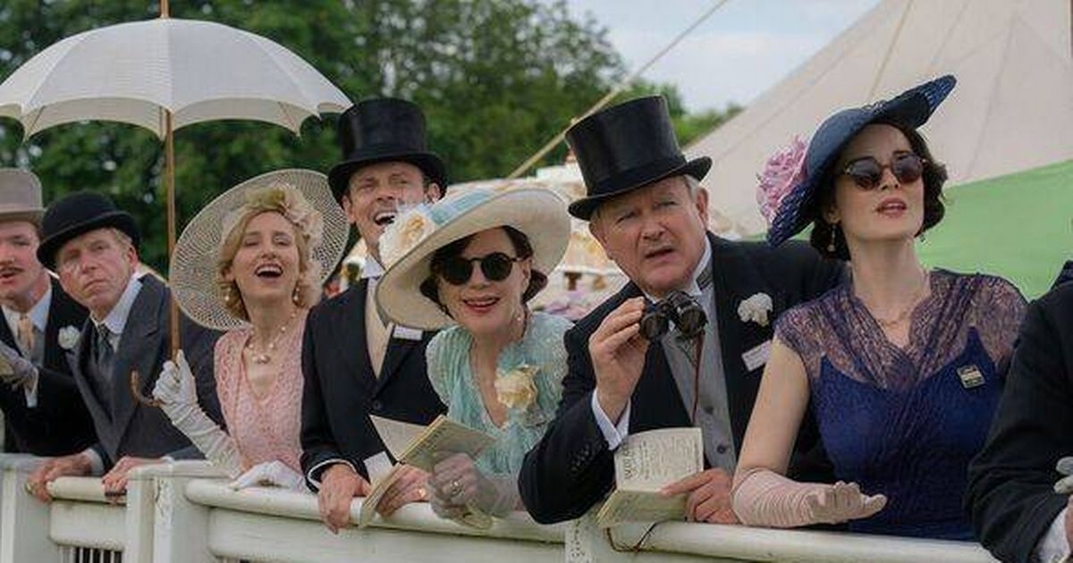 Hugh Bonneville appears to kiss estate goodbye in Downton Abbey finale trailer