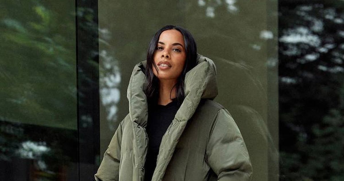 Next shoppers rush to buy £118 coat reduced to £49 that's perfect for sudden downpours