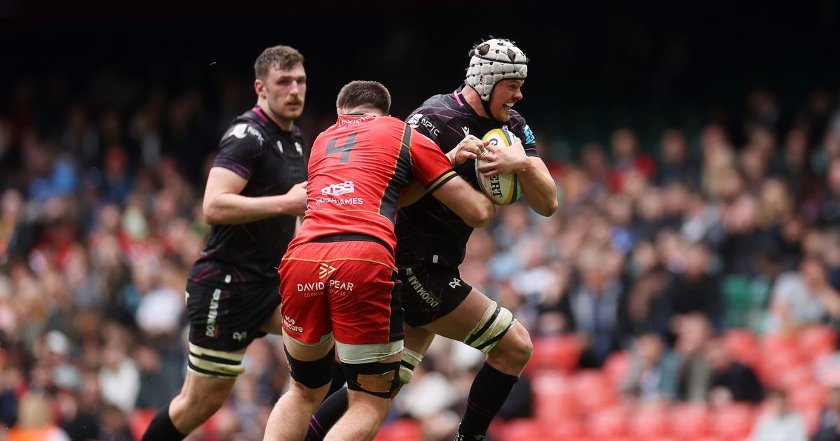 Scarlets announce signing of young Wales international from rivals Ospreys