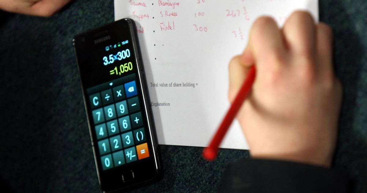 Maths pupils in Wales underperforming due to 'inconsistent teaching', report finds