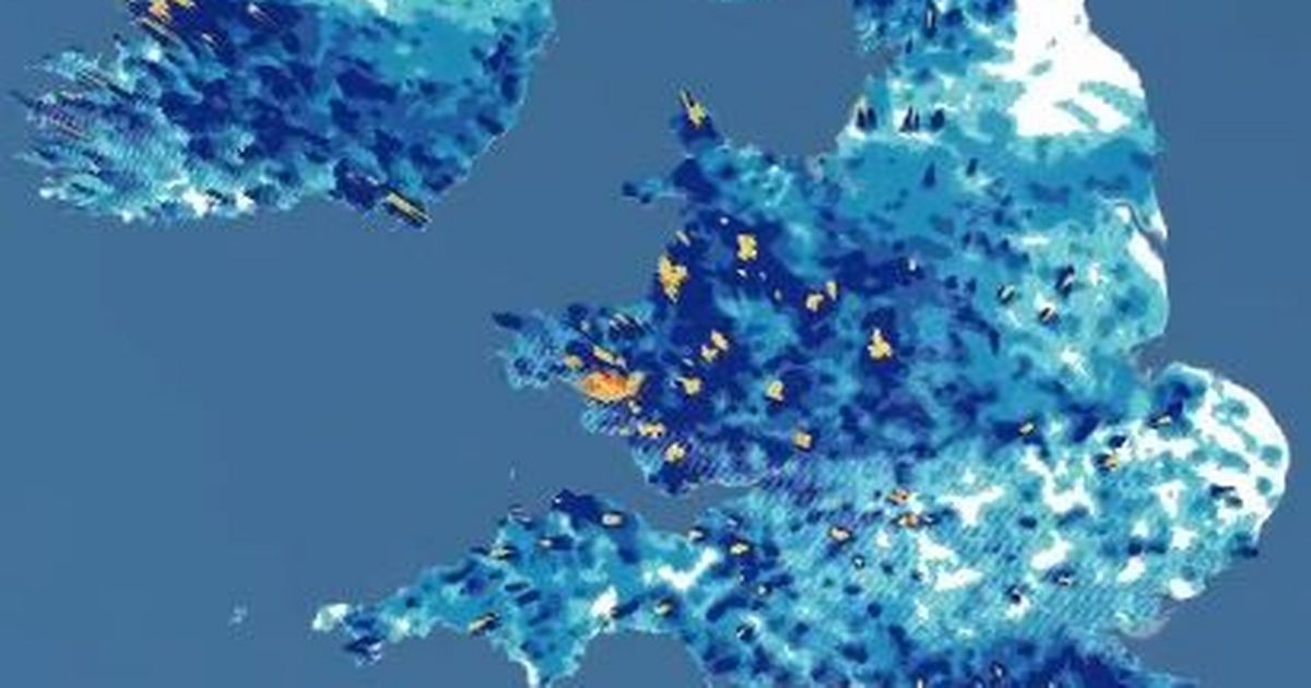 Met Office graphic shows where heavy and thundery rain will fall this weekend