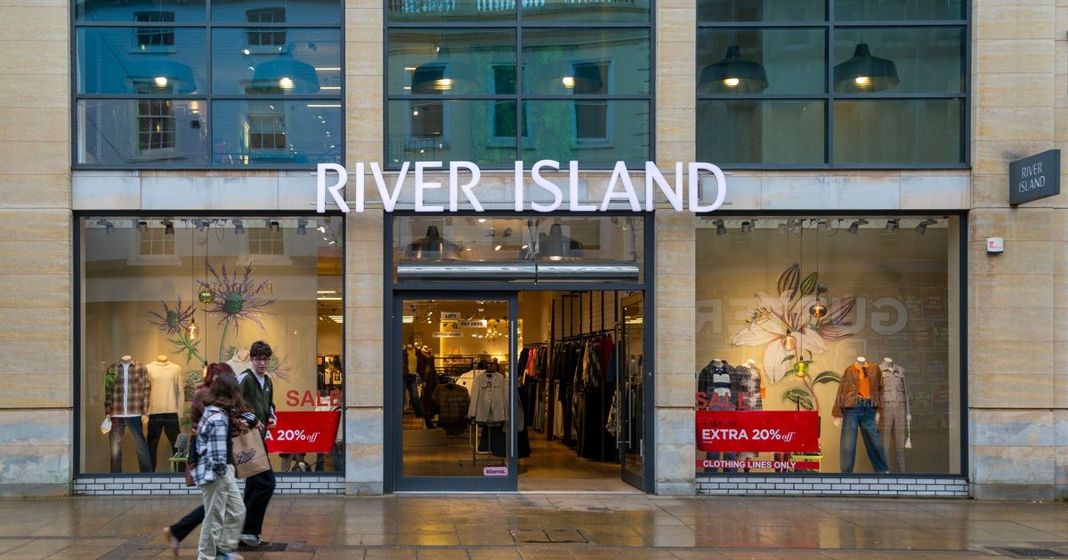 Huge fashion chain with 230 stores River Island at risk as it calls in help