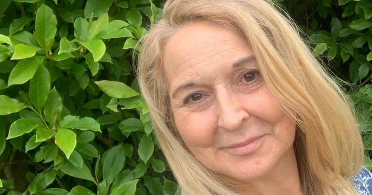 Woman has 600 mile round trip to care for frail parents but gets just £83-a-week