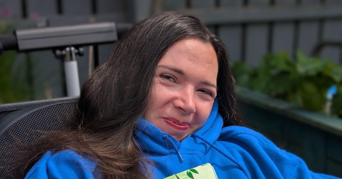 Woman's mystery condition 'grinds joints together' - one thing distracts from the pain