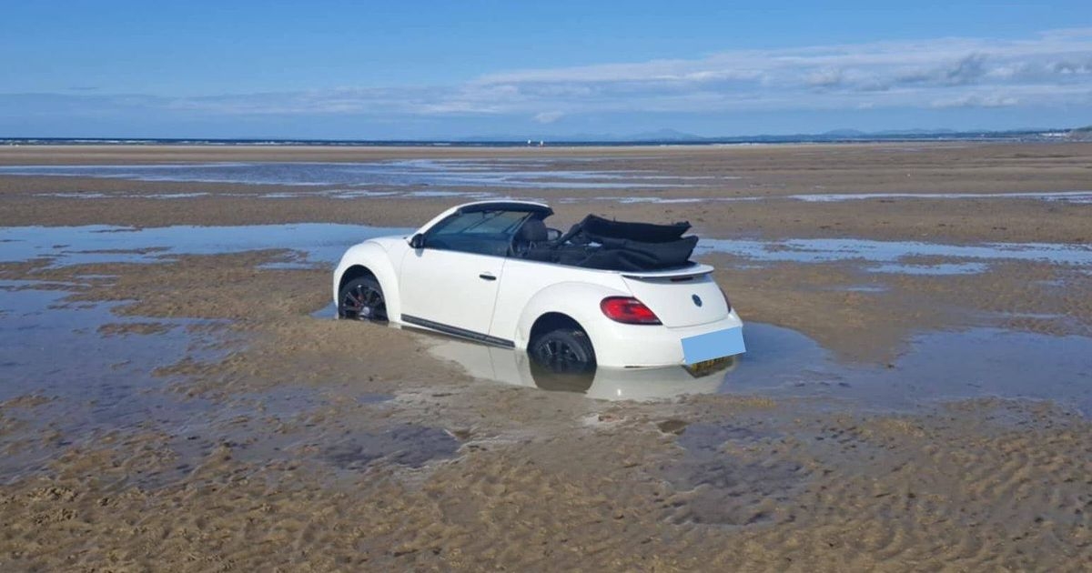 Tourist's car becomes latest vehicle to fall victim to notorious Welsh beach