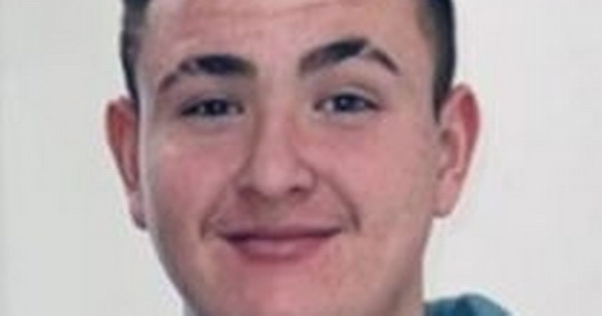 Teenager last seen at train station reported missing