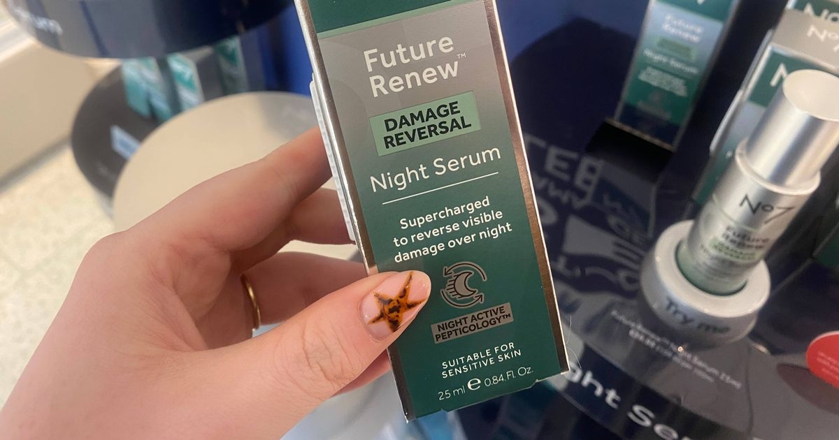 Bestselling Boots No7 serum 'reverses signs of skin damage' while you sleep
