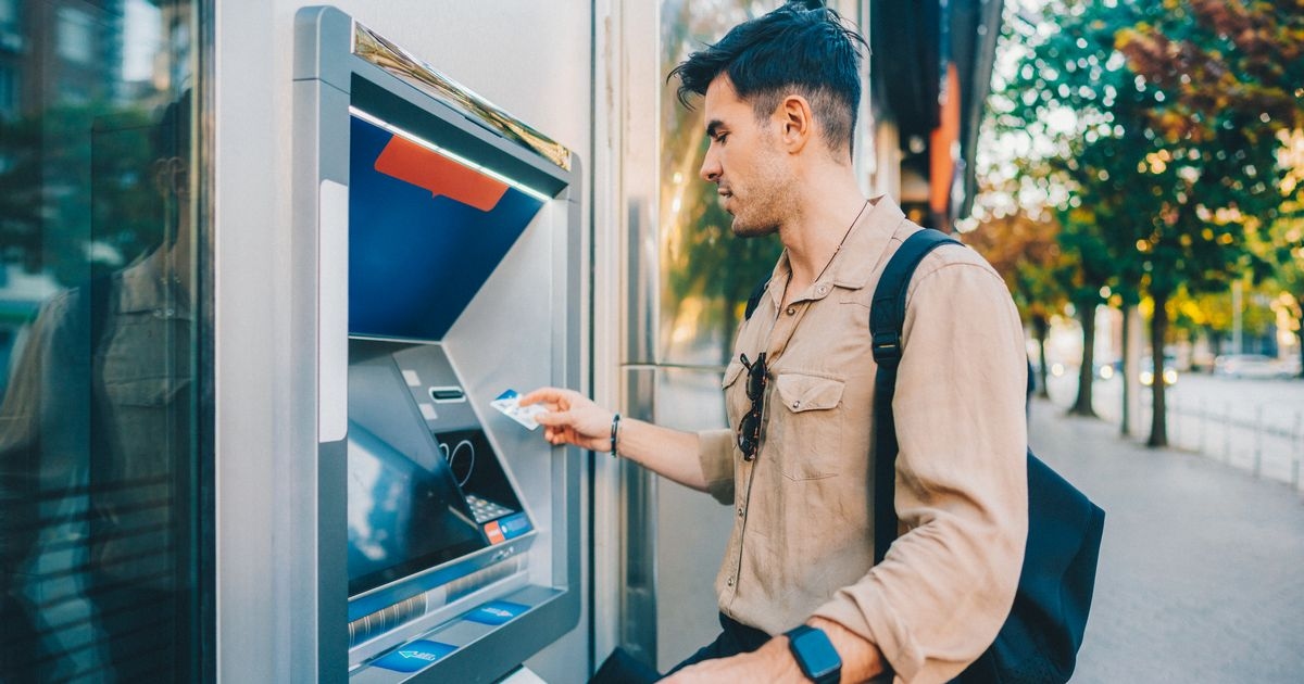Martin Lewis issues urgent holiday warning for Brits using their credit cards