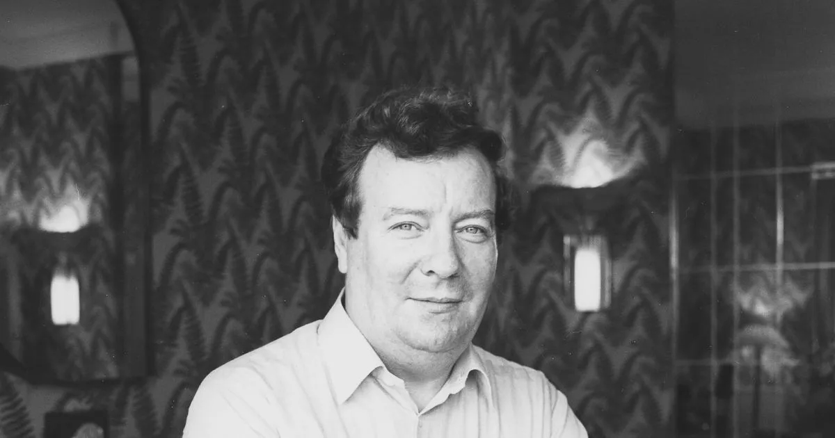 Welsh opera star Stuart Burrows dies aged 92