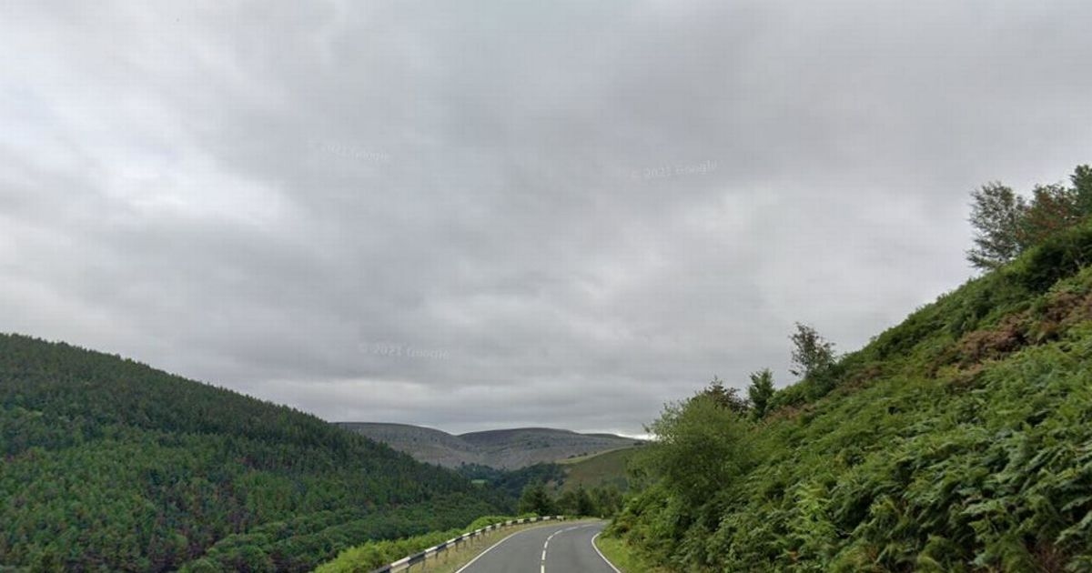 Police appeal to Olly Murs fans following serious crash near Welsh gig venue