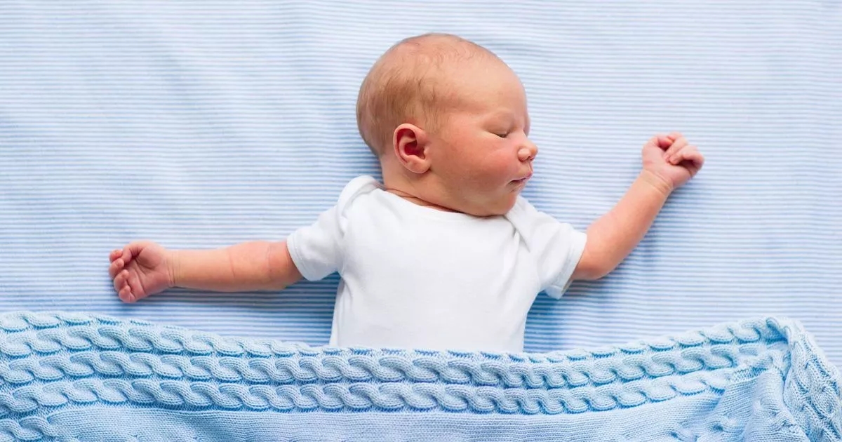 'Sleep nanny' offers 14 top tips how to keep babies cool in heatwave
