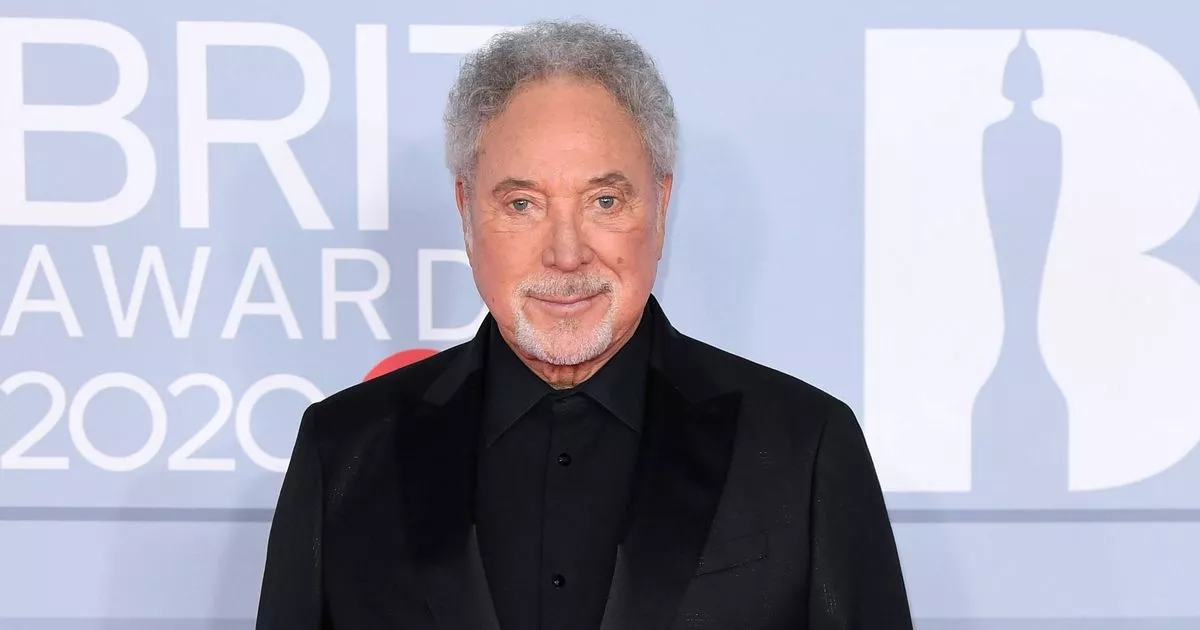 Tom Jones at Cardiff Castle road closures, tickets, parking, banned items and more