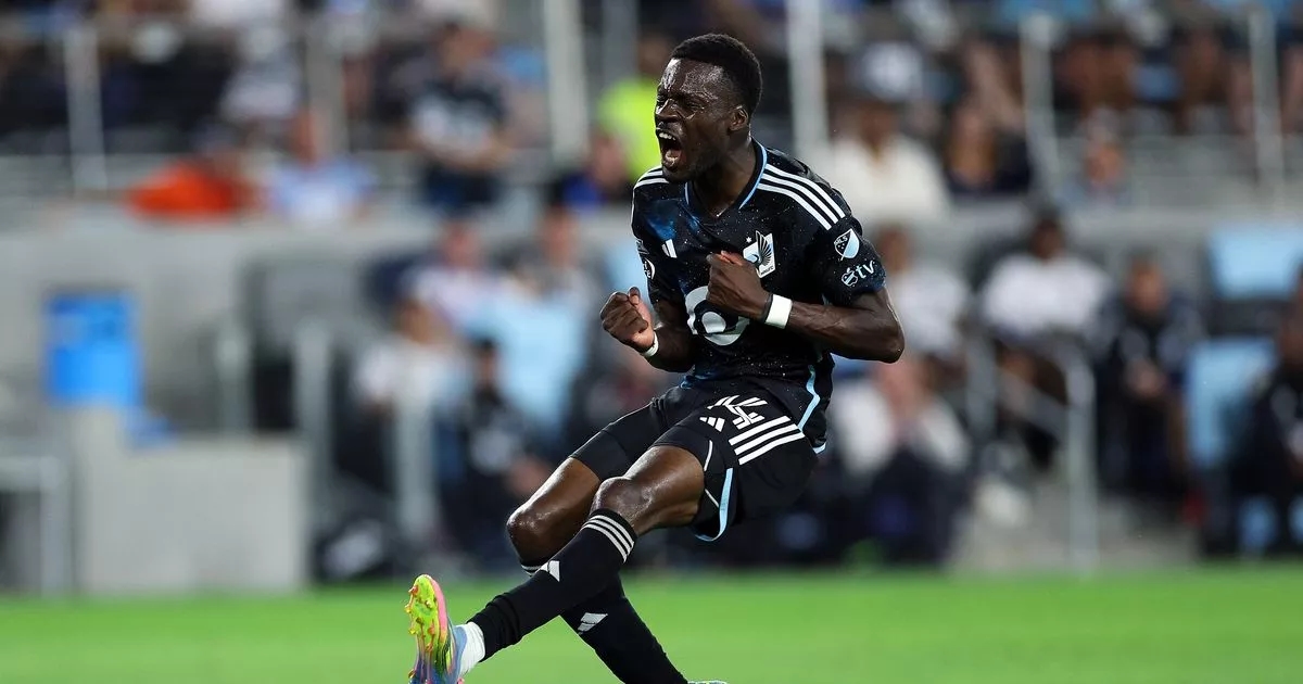Tottenham target Swansea City duo, Kone joins rivals and transfer links downplayed