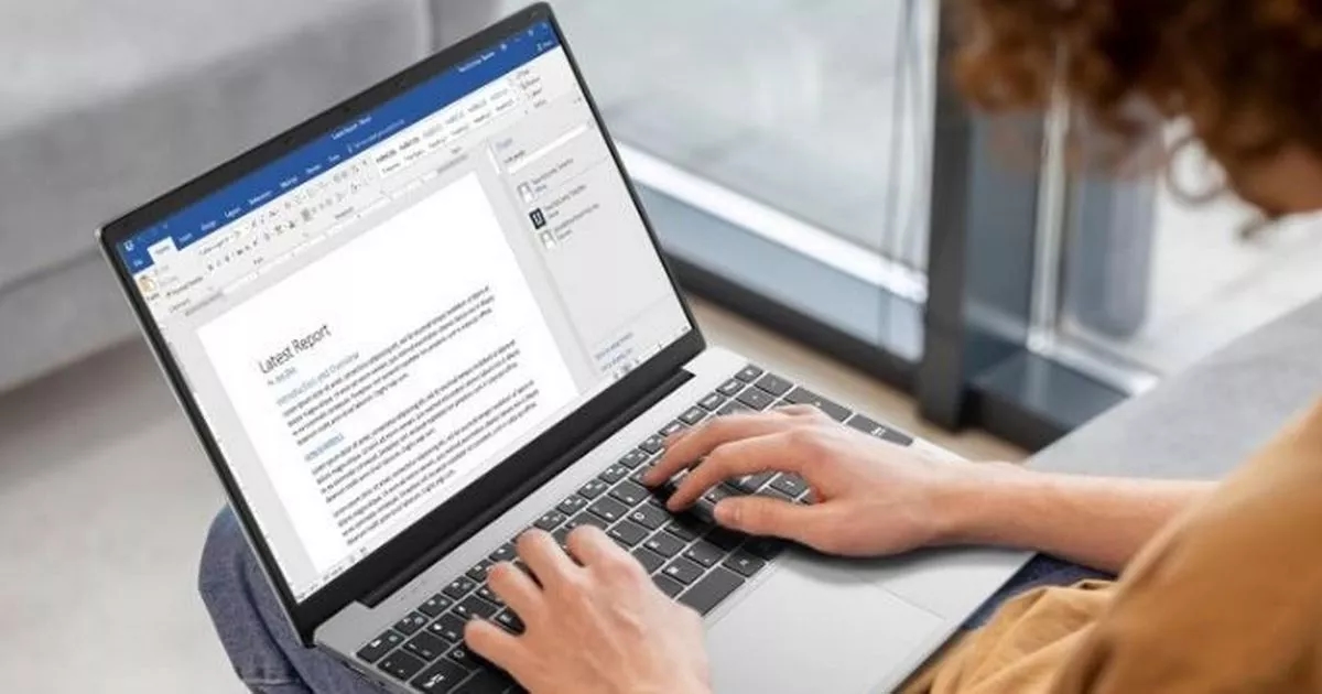 Amazon's £449 laptop that 'delivers way more than expected' slashed to £229 is perfect for students