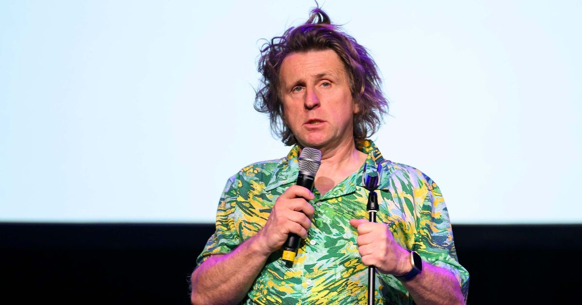 Milton Jones makes admission in cancer update after having surgery