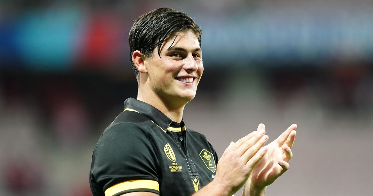 Tonight's rugby news as Louis Rees-Zammit money revelation emerges and coach blown away