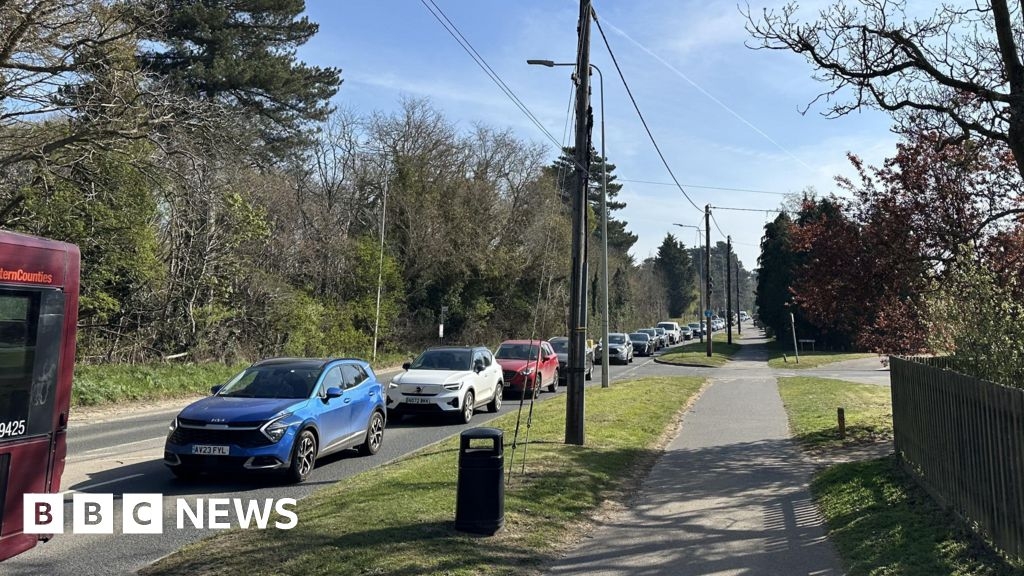 Disruption after busy road in Kesgrave gets temporary lights