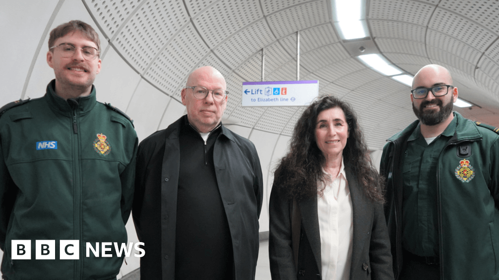 Man who survived cardiac arrest on Tube reunites with paramedics