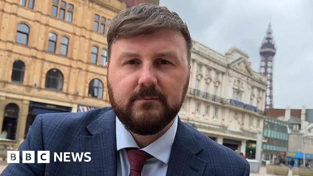 Blackpool MP demands answers as NHS dentist shortage continues
