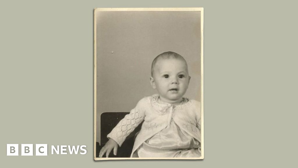 Swapped at birth: Why dad never looked like his parents