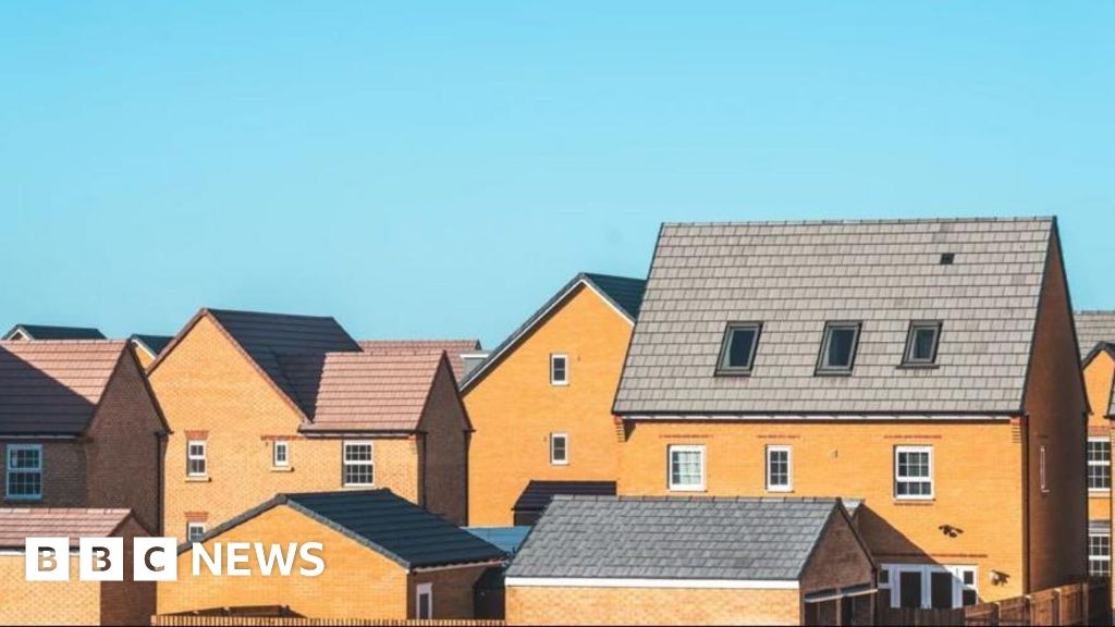 Social housing: Targets hit by Stormont budget challenges