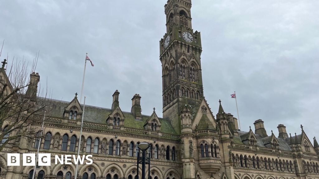 Bradford Council making 'good progress' on finances