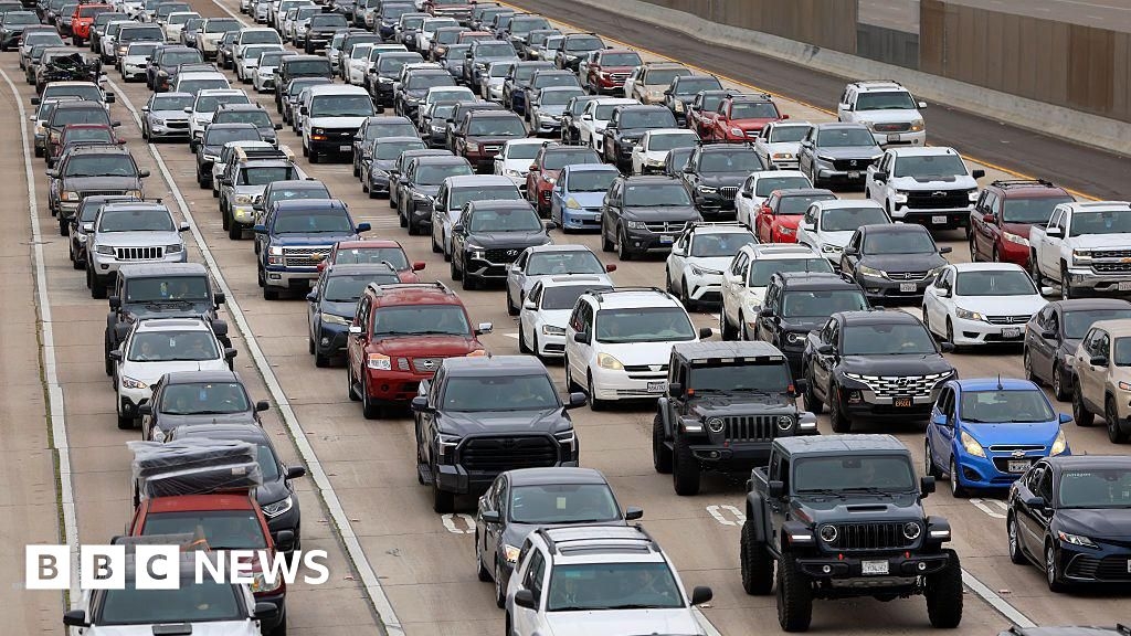 Congress moves to block California ban on petrol-only cars