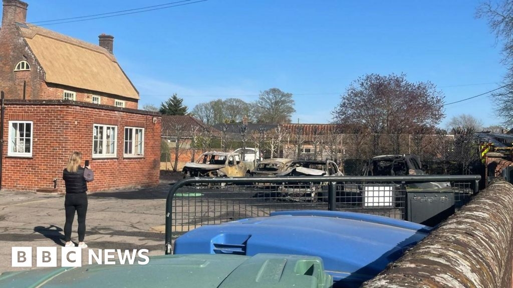 Lingwood school: Row of cars destroyed in playground blaze