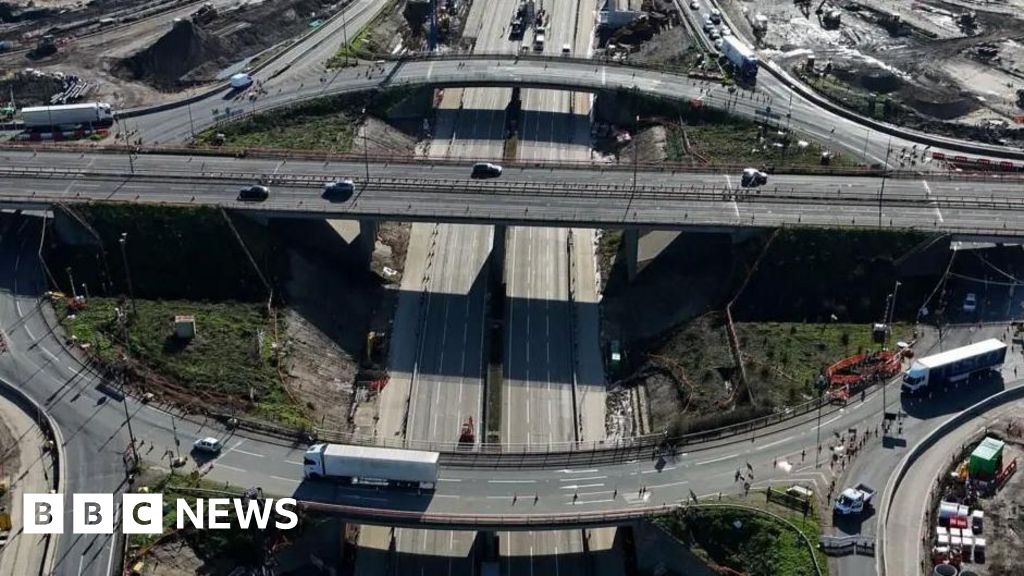 M25/A3 drivers face overnight and weekend interchange closures