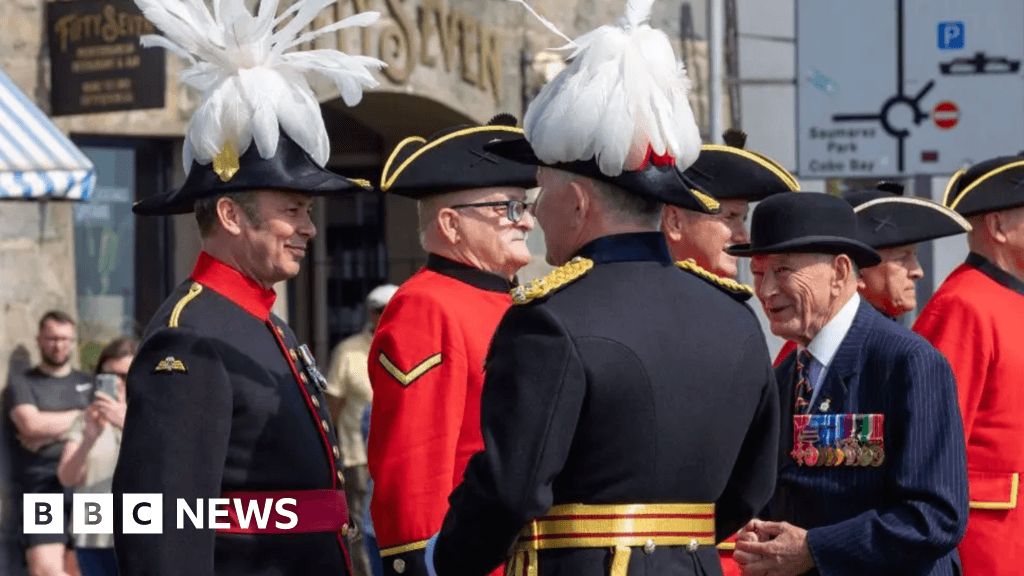 People urged to plan travel for Guernsey Liberation Day
