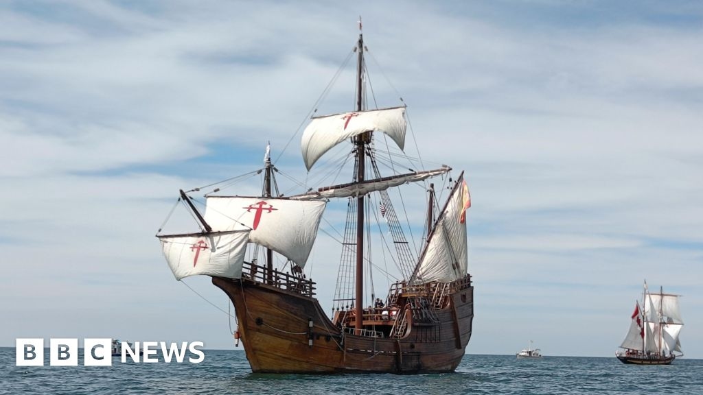 Gravesend welcomes replica Columbus flagship