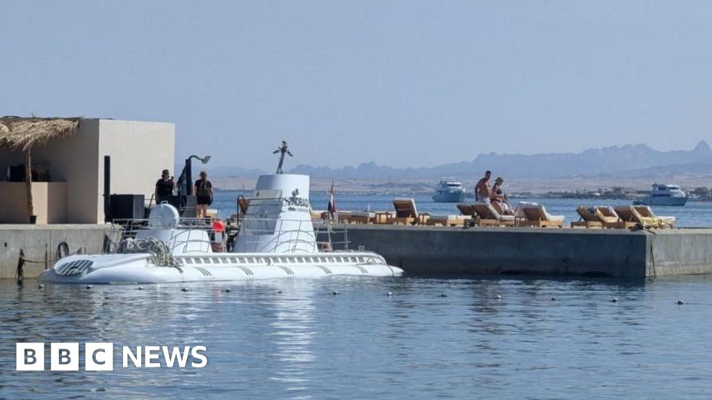 Egypt submarine sinking: What we know so far