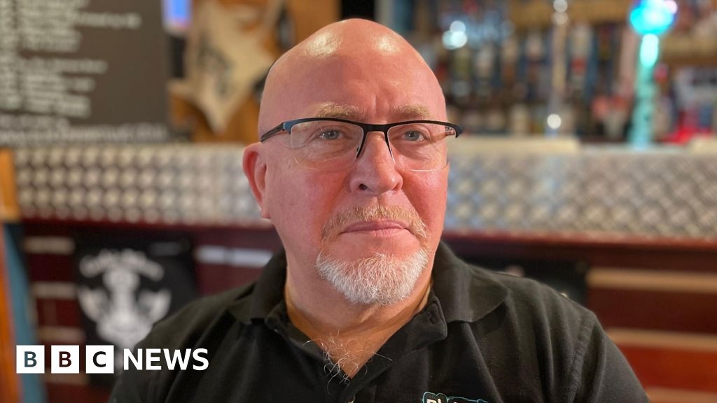 'People are dying', say ex-miners waiting for pension cash