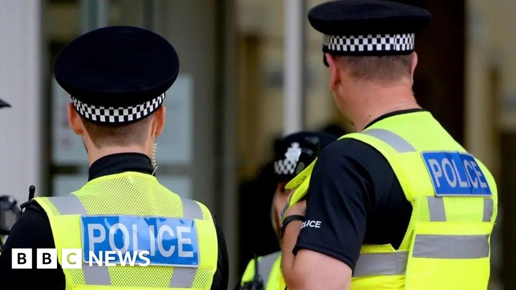 Bedfordshire Police  'short of detectives and needs to improve'