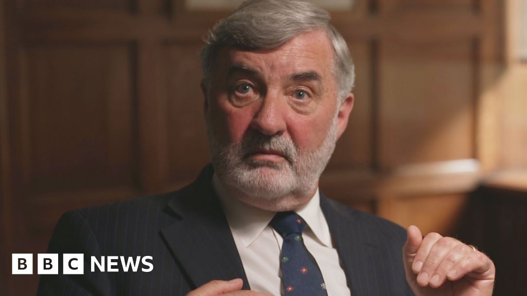'Loyalist paramilitary transitioning has failed' ex-watchdog says