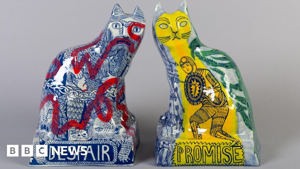 Ceramic cats purchased by The Higgins Bedford 'huge mews'