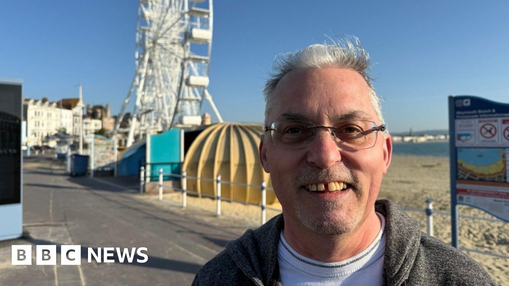 First passengers ride divisive Weymouth beach observation wheel