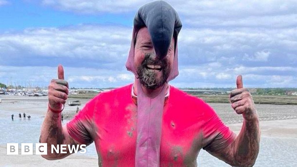 Maldon Mud Race competitor loses wedding ring in the bog