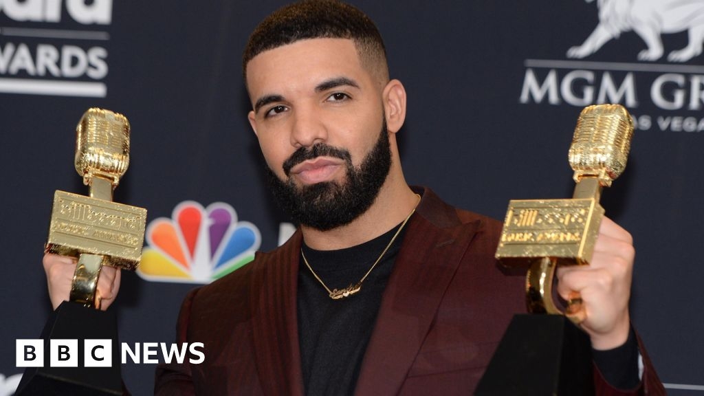 Court gives Drake access to Kendrick Lamar's recording contracts